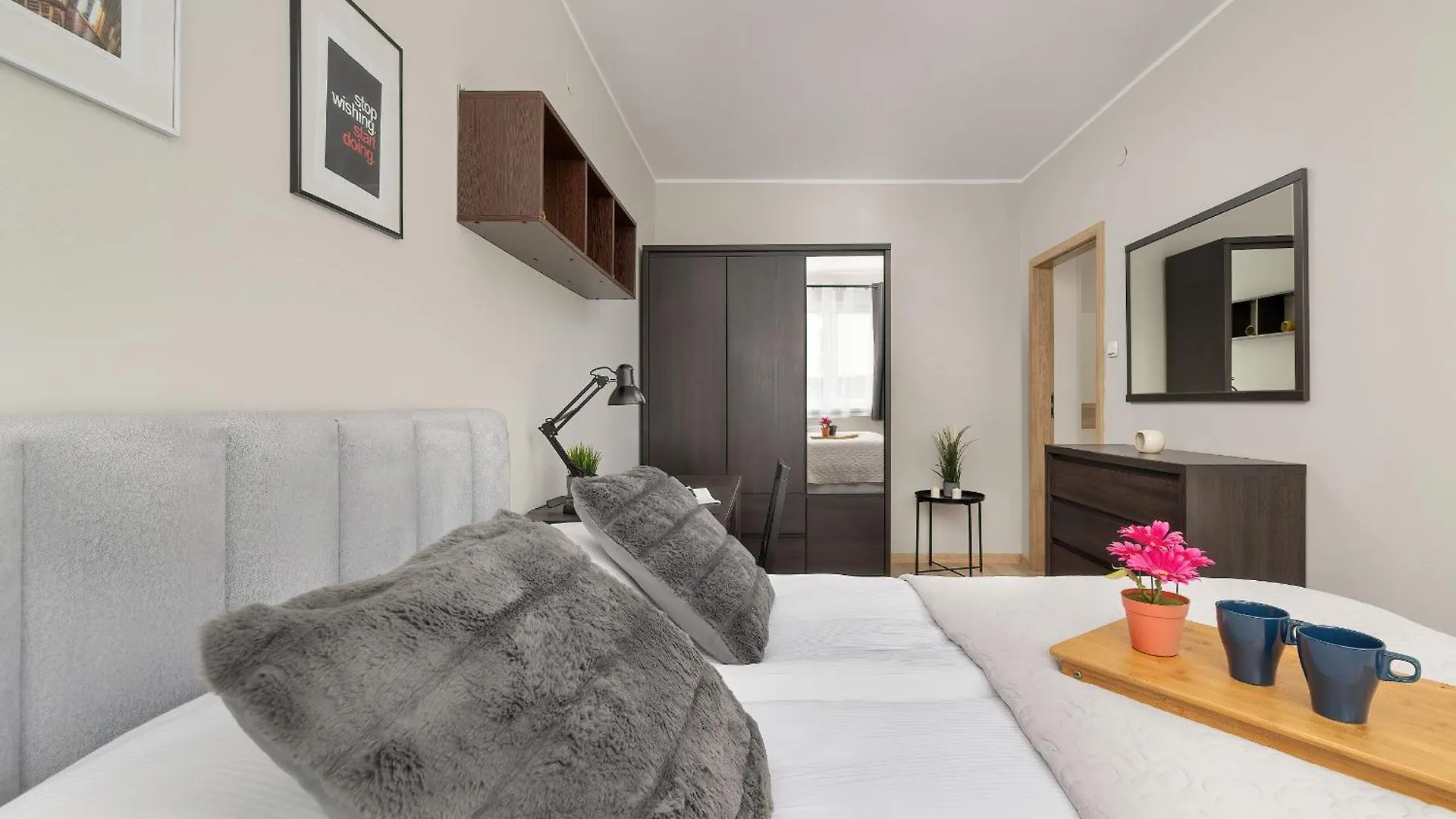 Podgorze Air-Conditioned Family Apartment With Parking By Noclegi Renters Krakow Poland