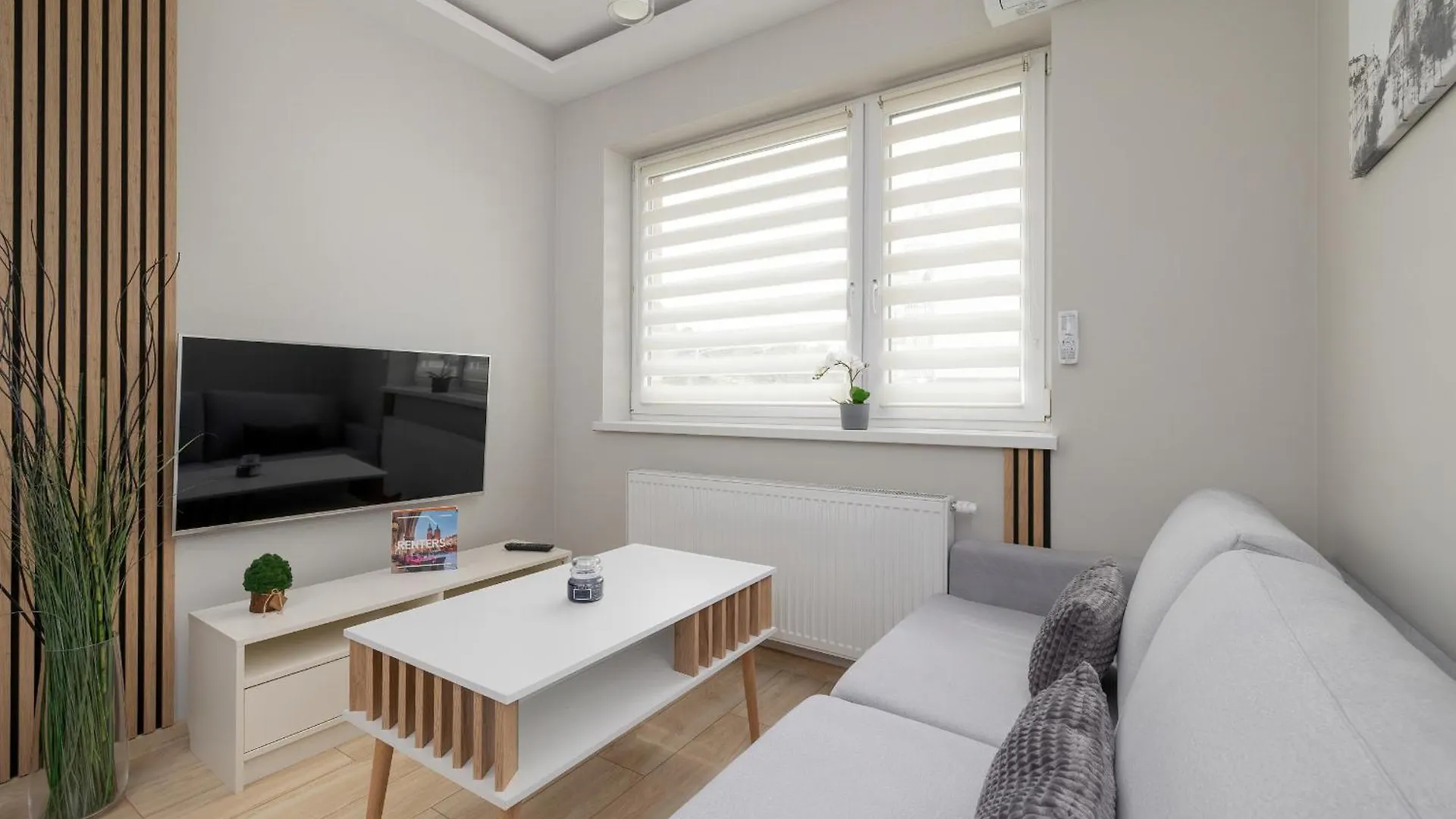 Podgorze Air-Conditioned Family Apartment With Parking By Noclegi Renters Krakow